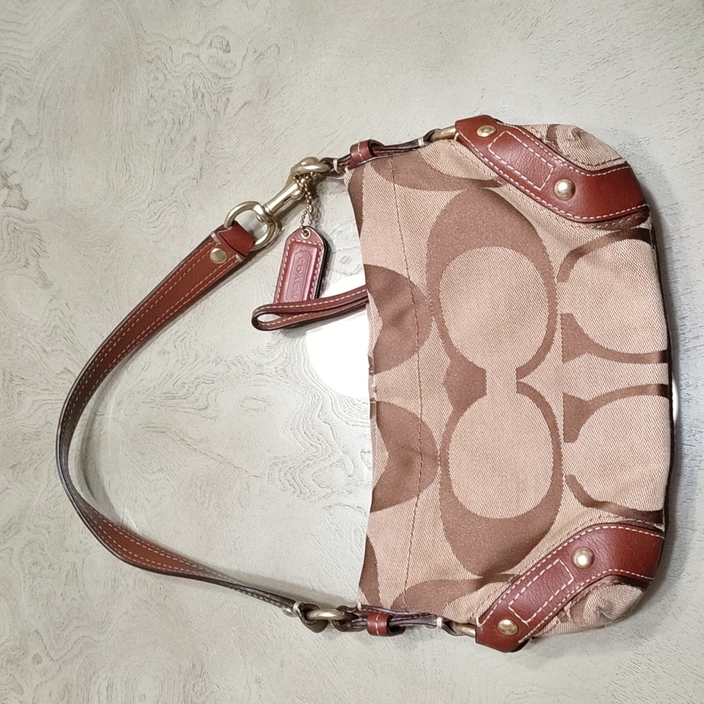 Coach shoulder purse